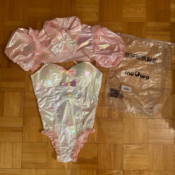 Uwowo Kangel Cosplay Swimsuit - Picture 1 of 3